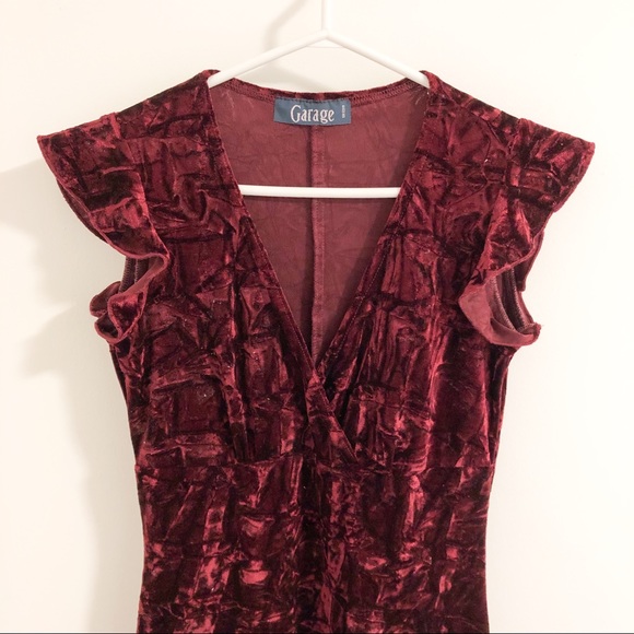 Velour Ruffle-Sleeve Bodycon Midi Dress - Picture 4 of 6
